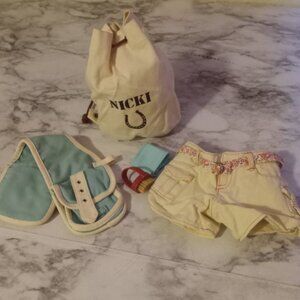 American Girl Nicki 2007 Girl of the Year – Mixed Lot Accessories